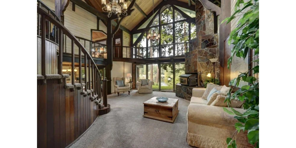 Amenajări interioare de cabane din lemn: trucuri și idei practice pentru un design interior de poveste