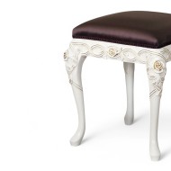 Taburet lemn masiv, maro/alb, tapiserie elegantă, Flora Taburet lemn masiv, maro/alb, tapiserie elegantă, Flora